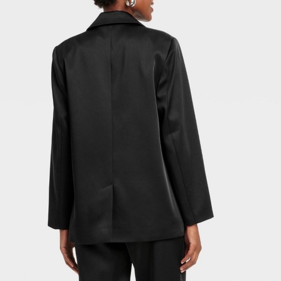 Black satin blazer - oversized relaxed fit collared & button front detail - Picture 5 of 11